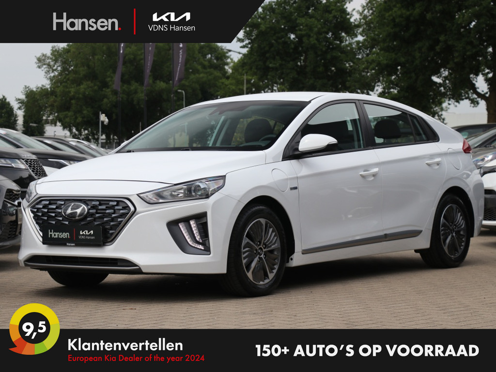 Occasion Hyundai IONIQ wit Hatchback Automaat Hybride Benzine Hansen Venray 