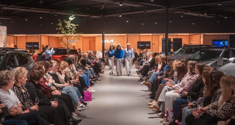 Modeshow Bags & Beautiful